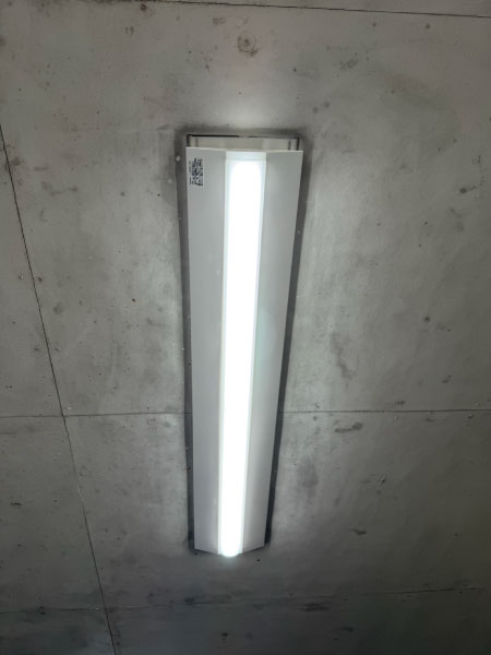 工場LED照明器具交換